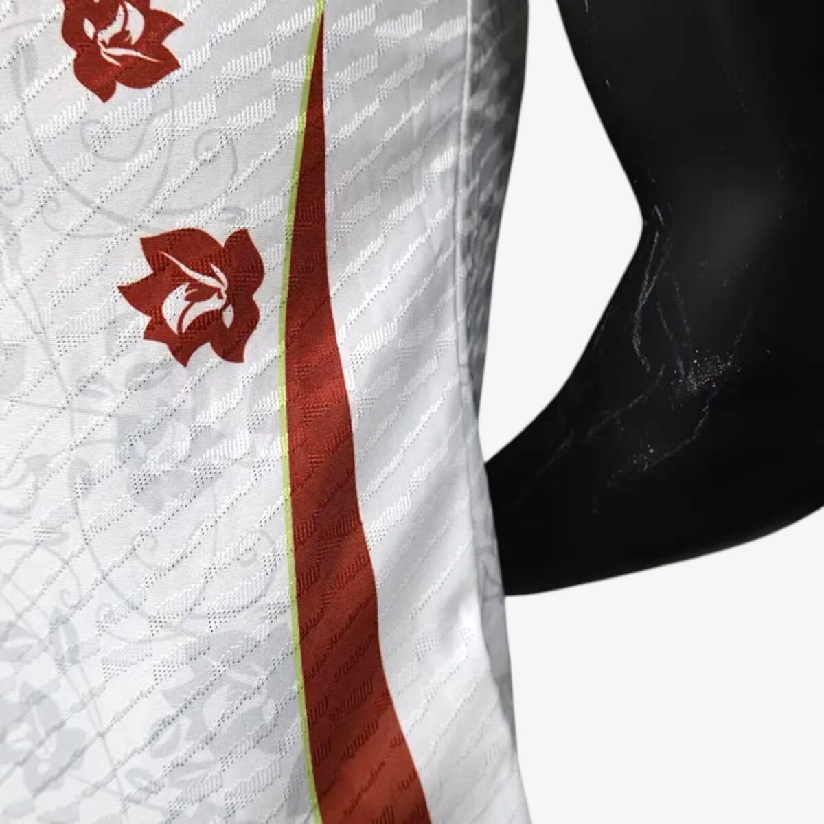 Spain White Flower Training Jersey 2024/25 - Image 3