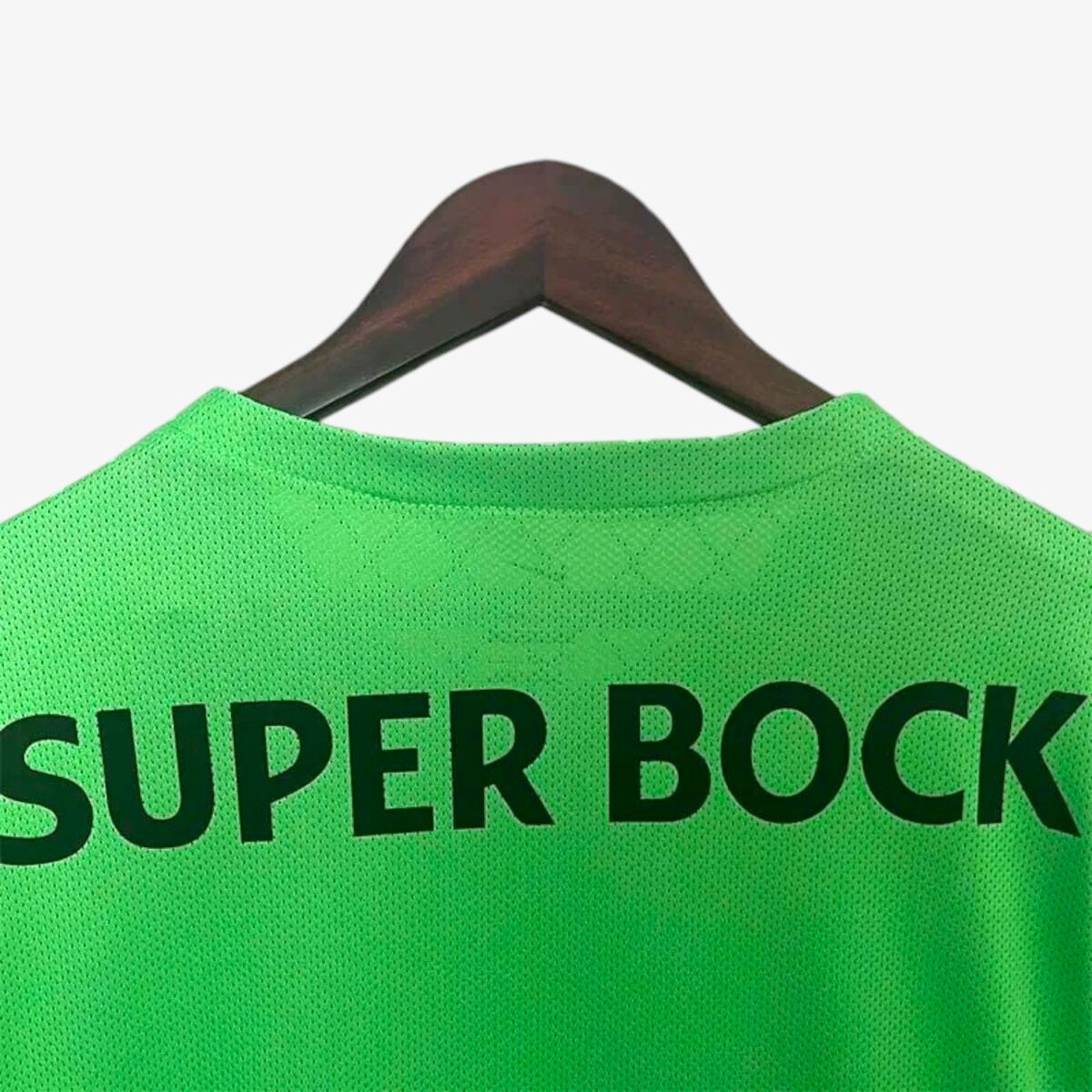 Sporting Lisbon Fourth Jersey 2024/25 - Image 4