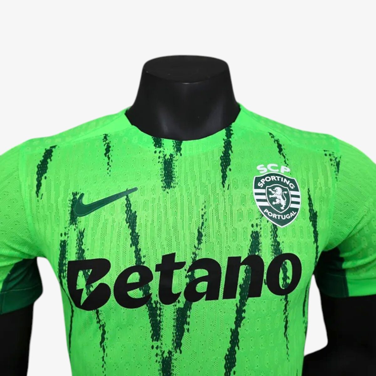 Sporting Lisbon Fourth Training Jersey 2024/25 - Image 3