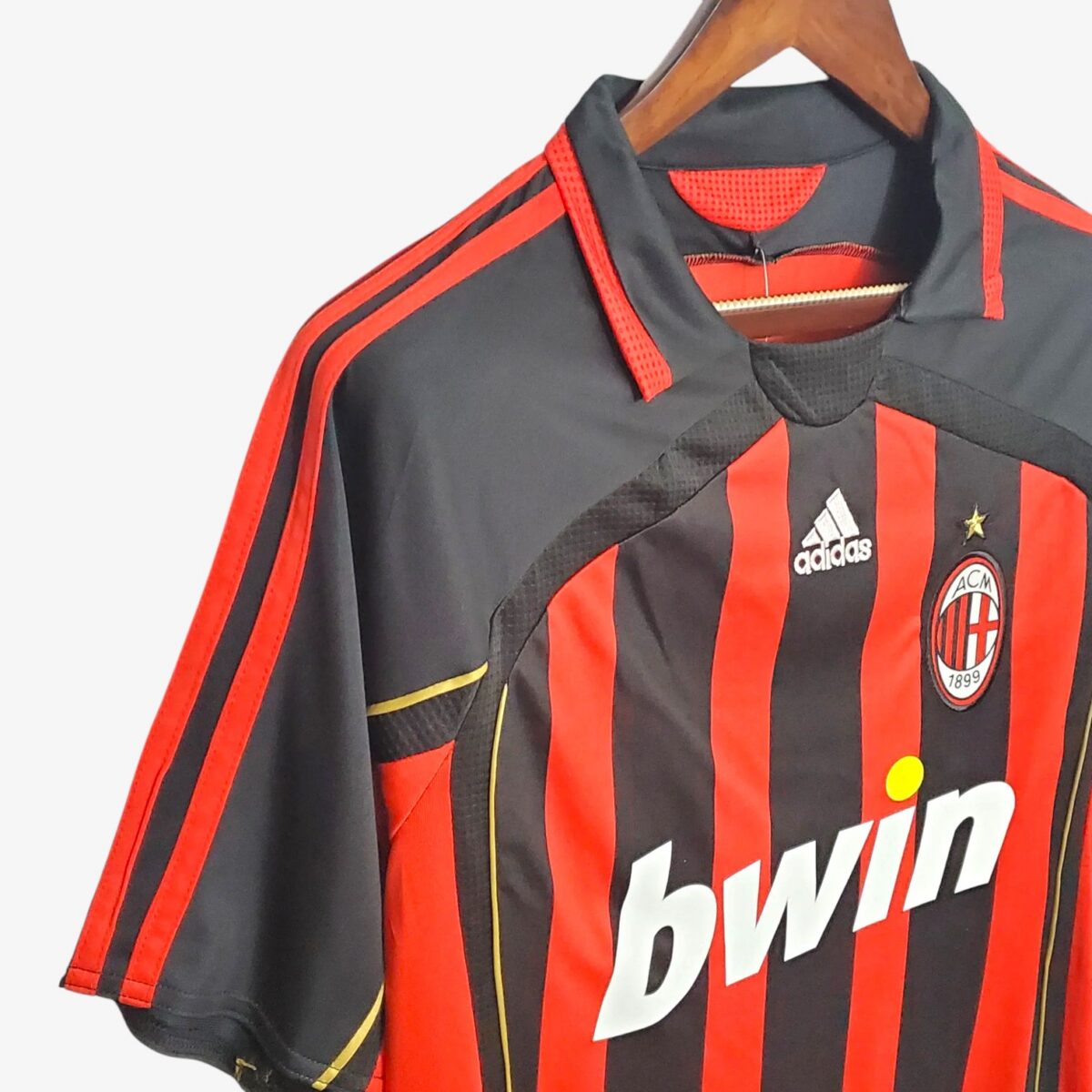 AC Milan Retro Home Jersey 2006/07 - Image 3