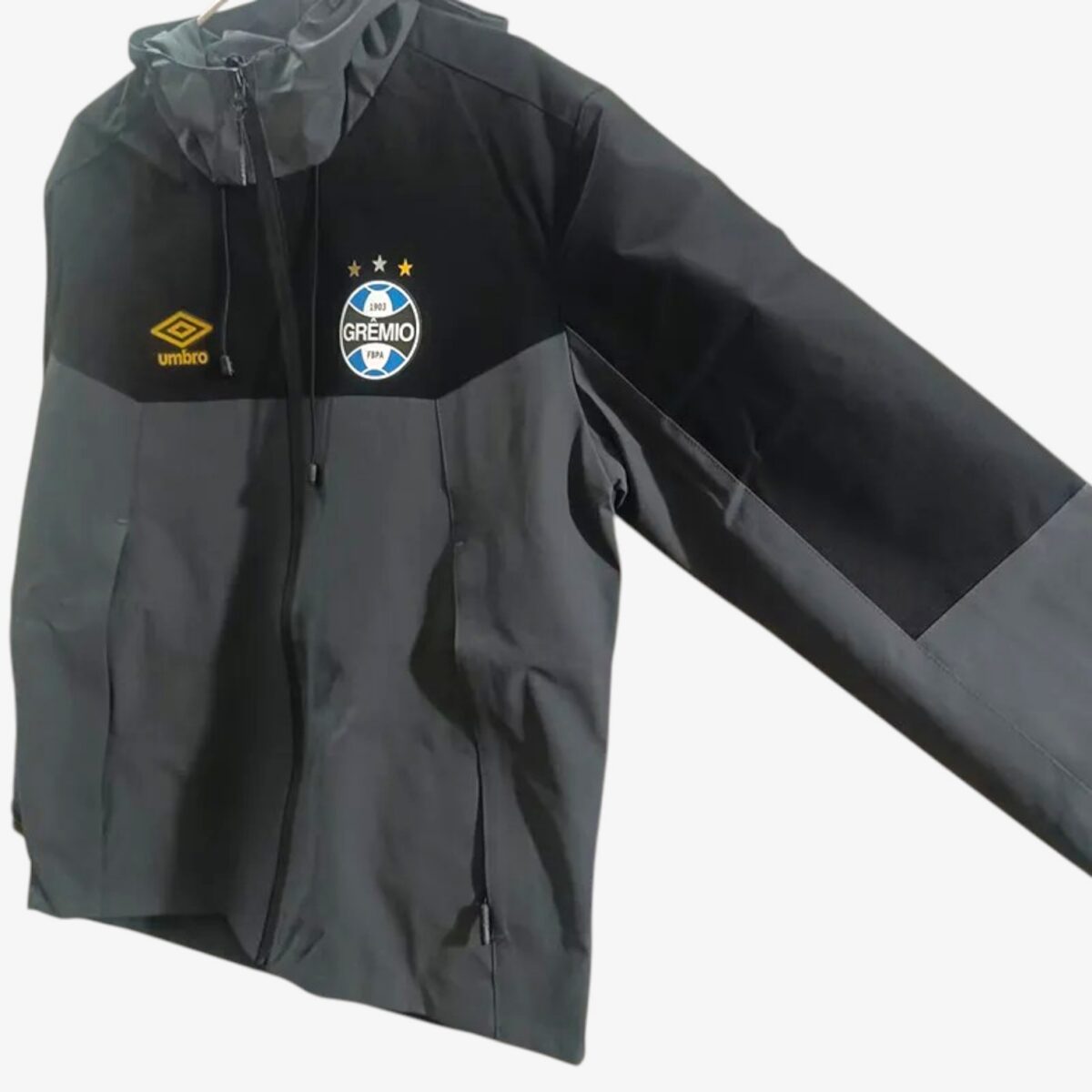 Atletico Mineiro New Edition Grey Thickened Assault Hooded Windbreaker 2025/26 - Image 4
