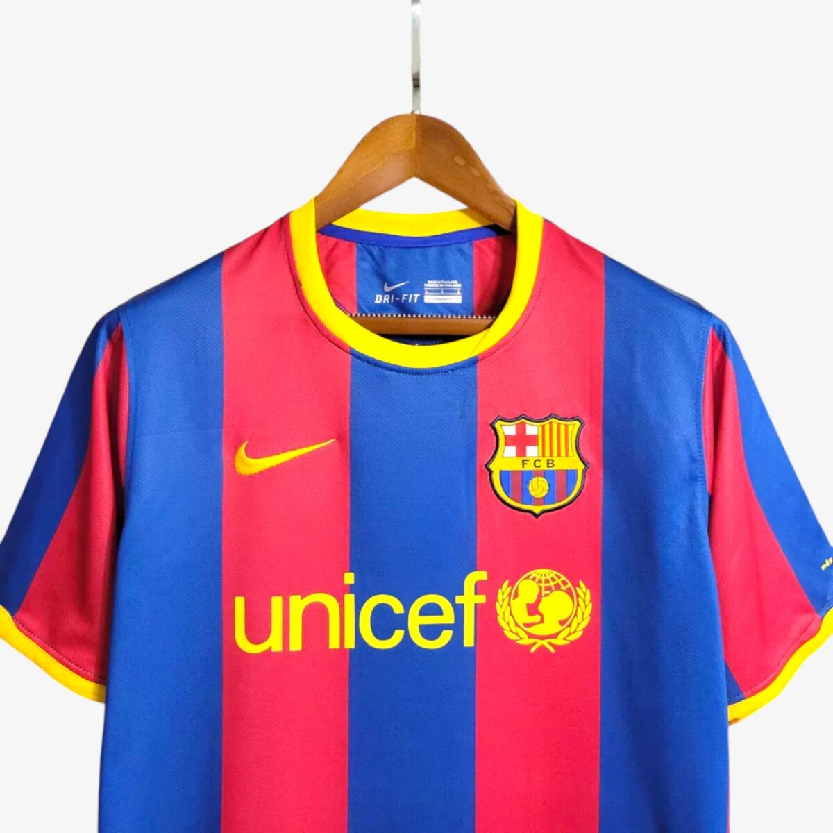 Barcelona Retro Home Jersey 2010/11 - Image 3