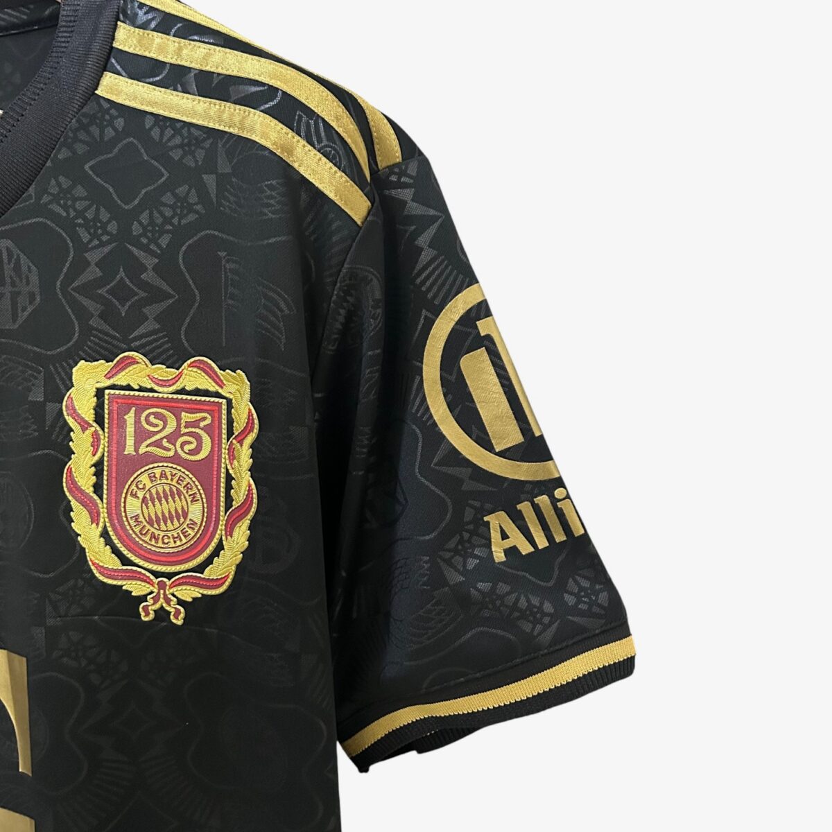 Bayern Munich 125th Anniversary Jersey 2025/26 - Image 4
