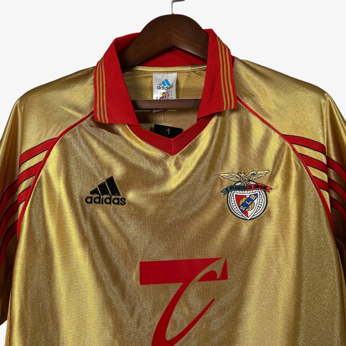 Benfica Away Retro Jersey 1998/99 - Image 2