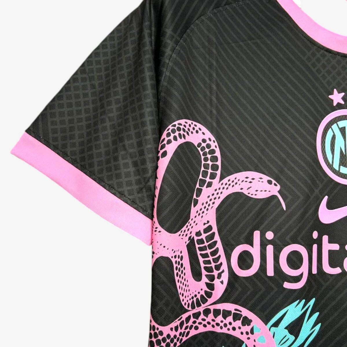 Inter Milan Jungle Edition Jersey 2024/25 - Image 3