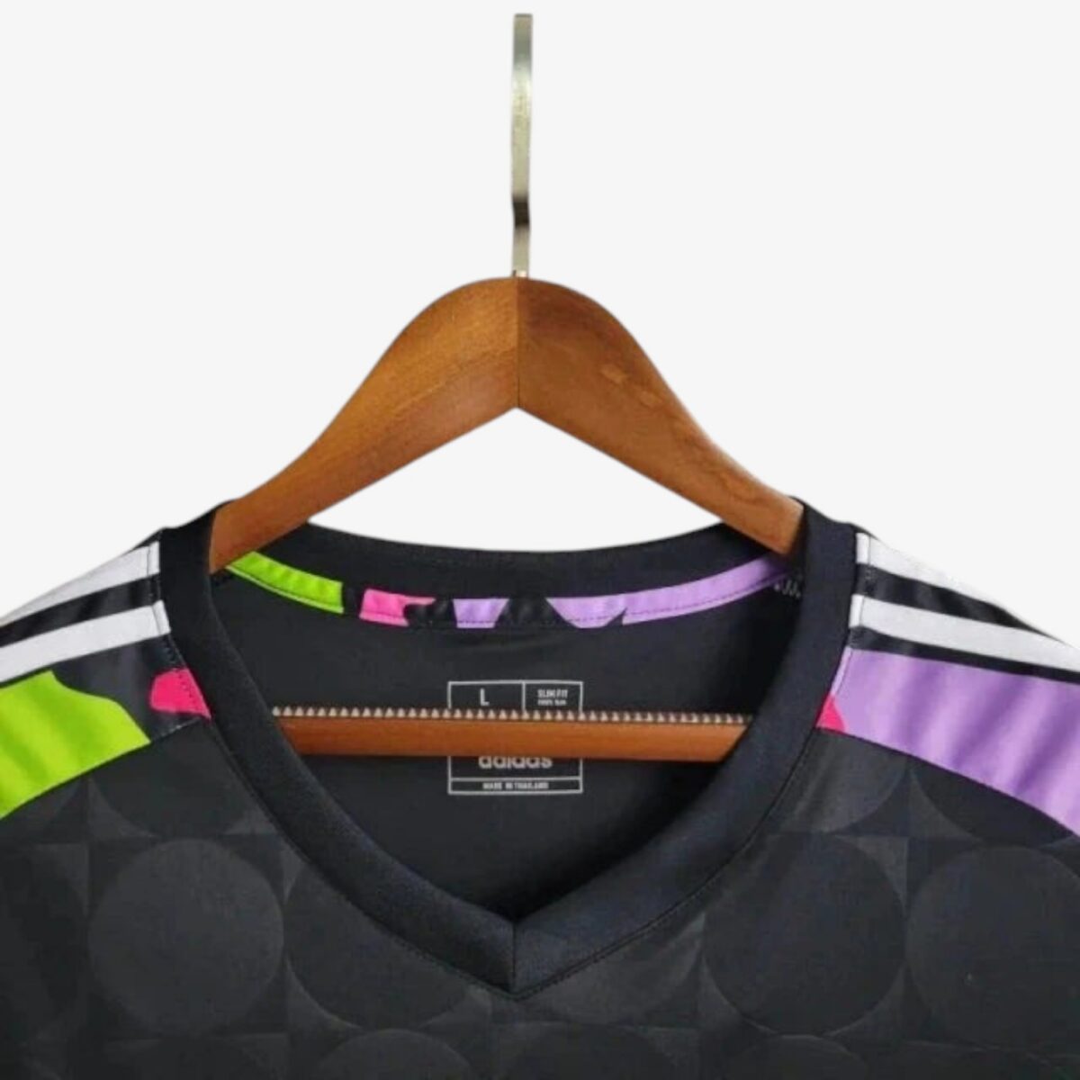 Japan Love Edition Jersey 2024/25 - Image 3