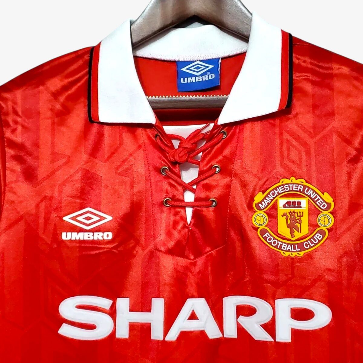 Manchester United 92/94 Retro Jersey – Red Devils Classic Kit - Image 3