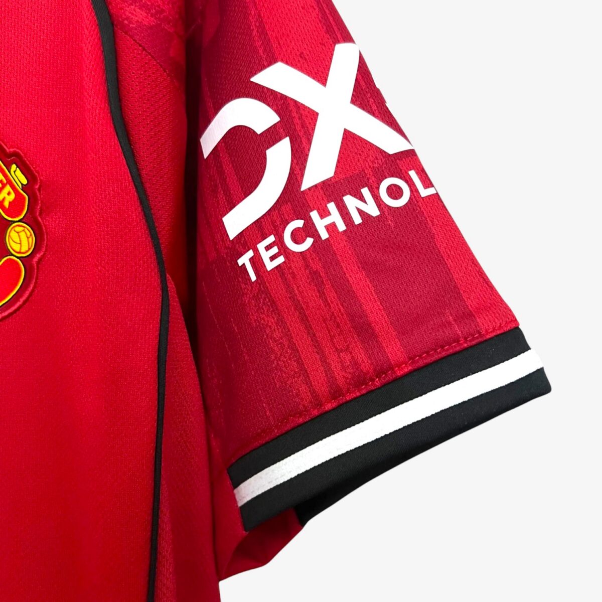 Manchester United Home Jersey 2025/26 - Image 3