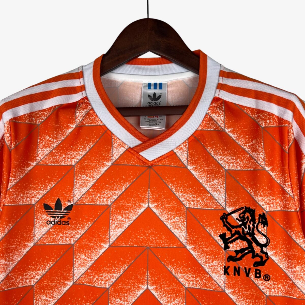 Netherlands Home Retro Jersey 1988 - Image 4