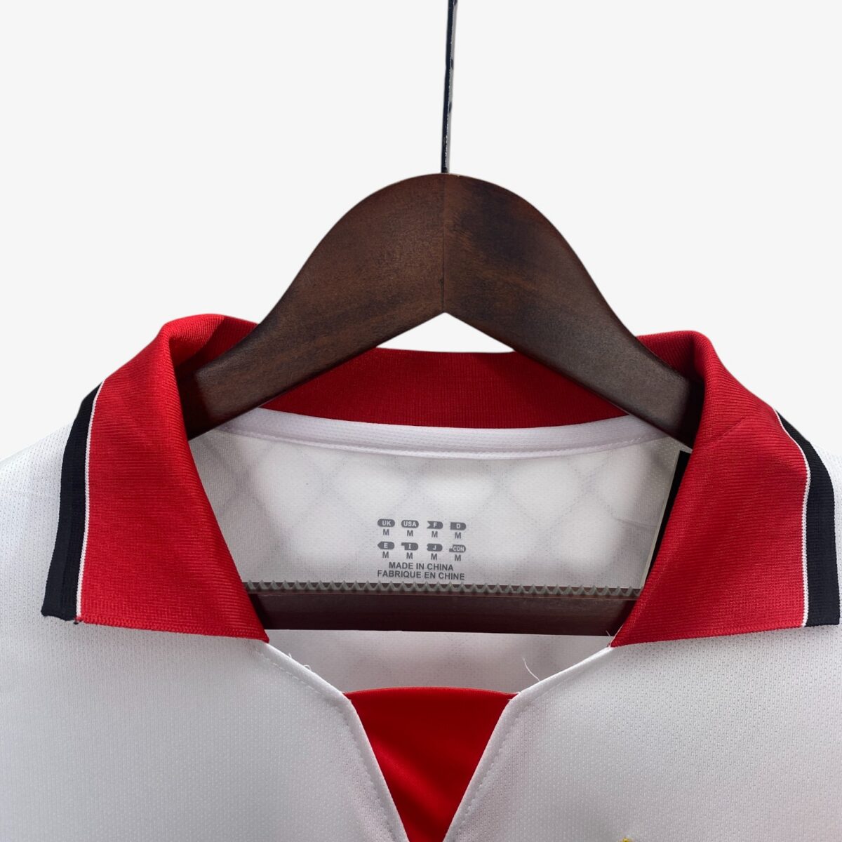 Rayo Vallecano Home Retro Jersey 2001/02 - Image 3