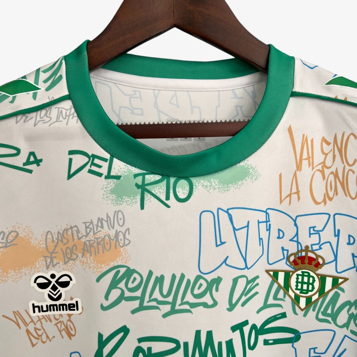 Real Betis Special Edition Jersey 2025/26 - Image 4