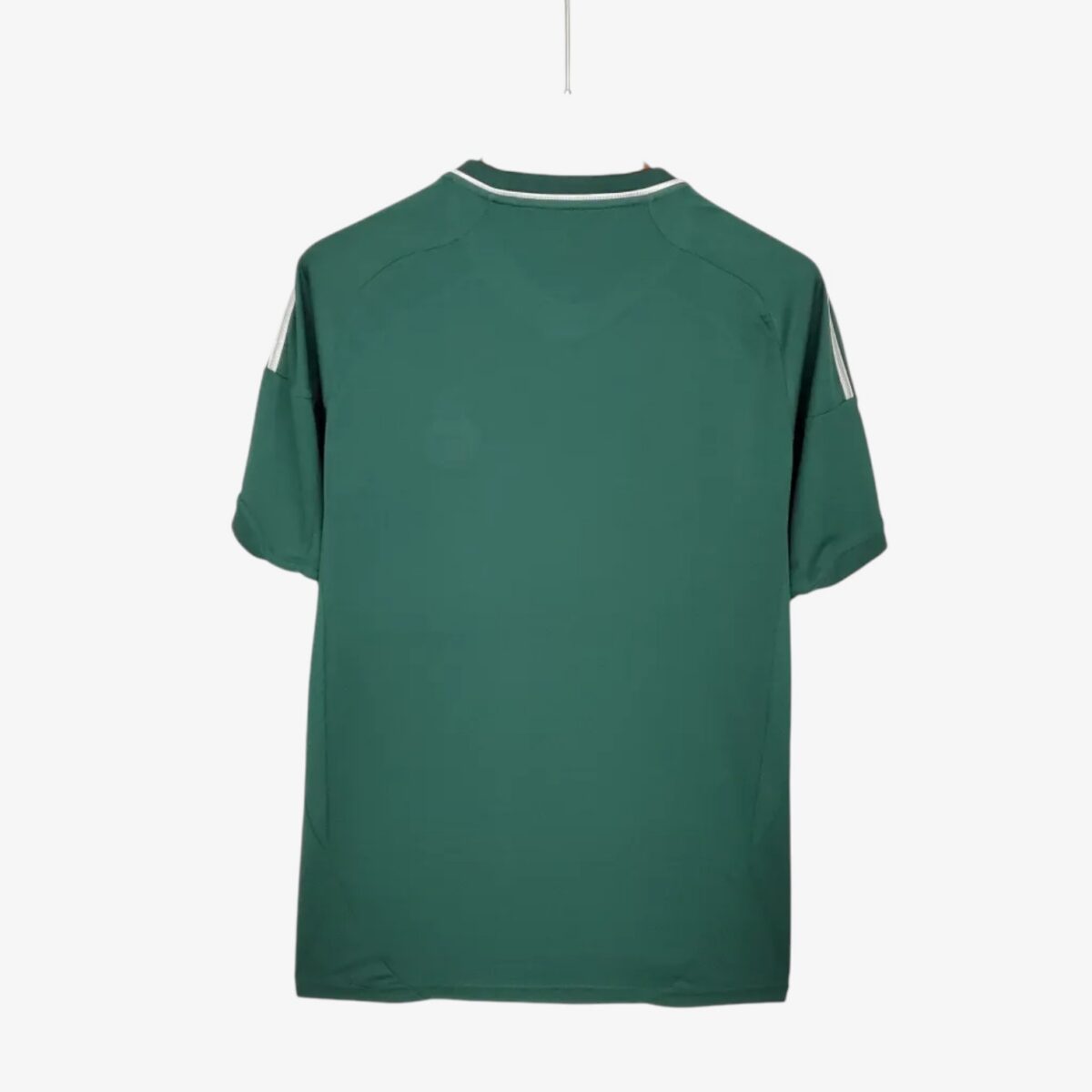 Real Madrid Green Retro Jersey 2012/13 - Image 2