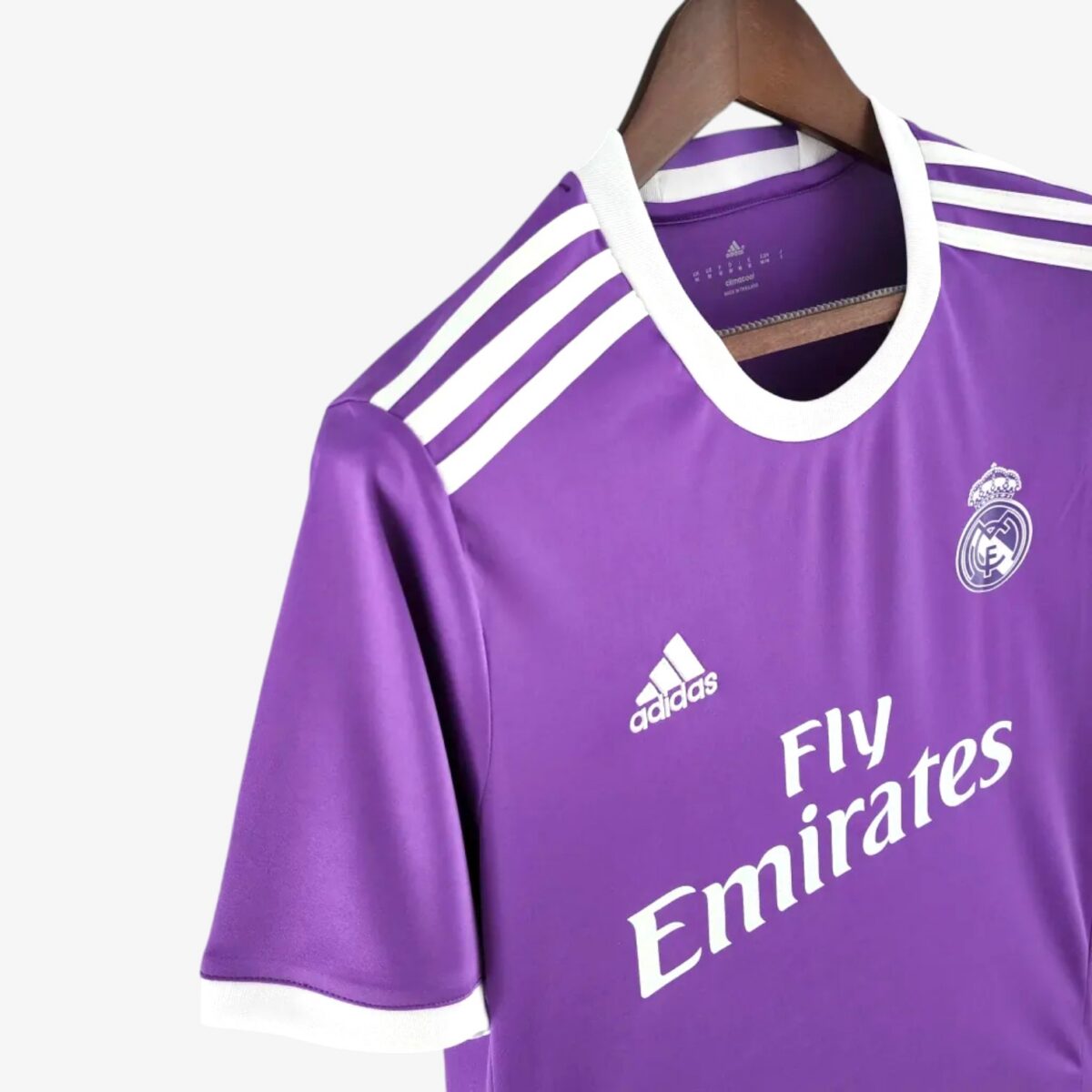 Real Madrid Purple Away Retro Jersey 2016/17 - Image 3