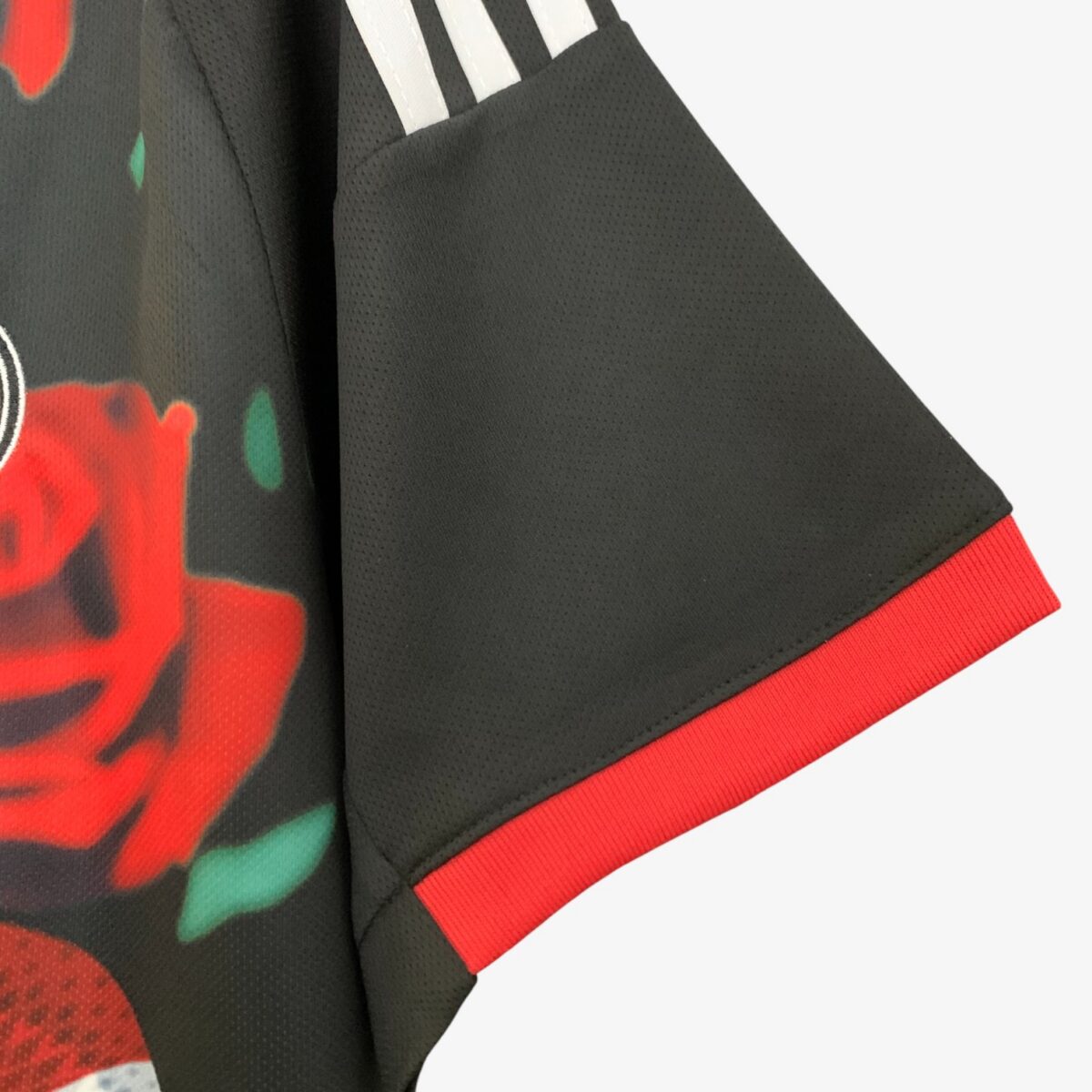 Real Madrid Red Concept Jersey 2025/26 - Image 3