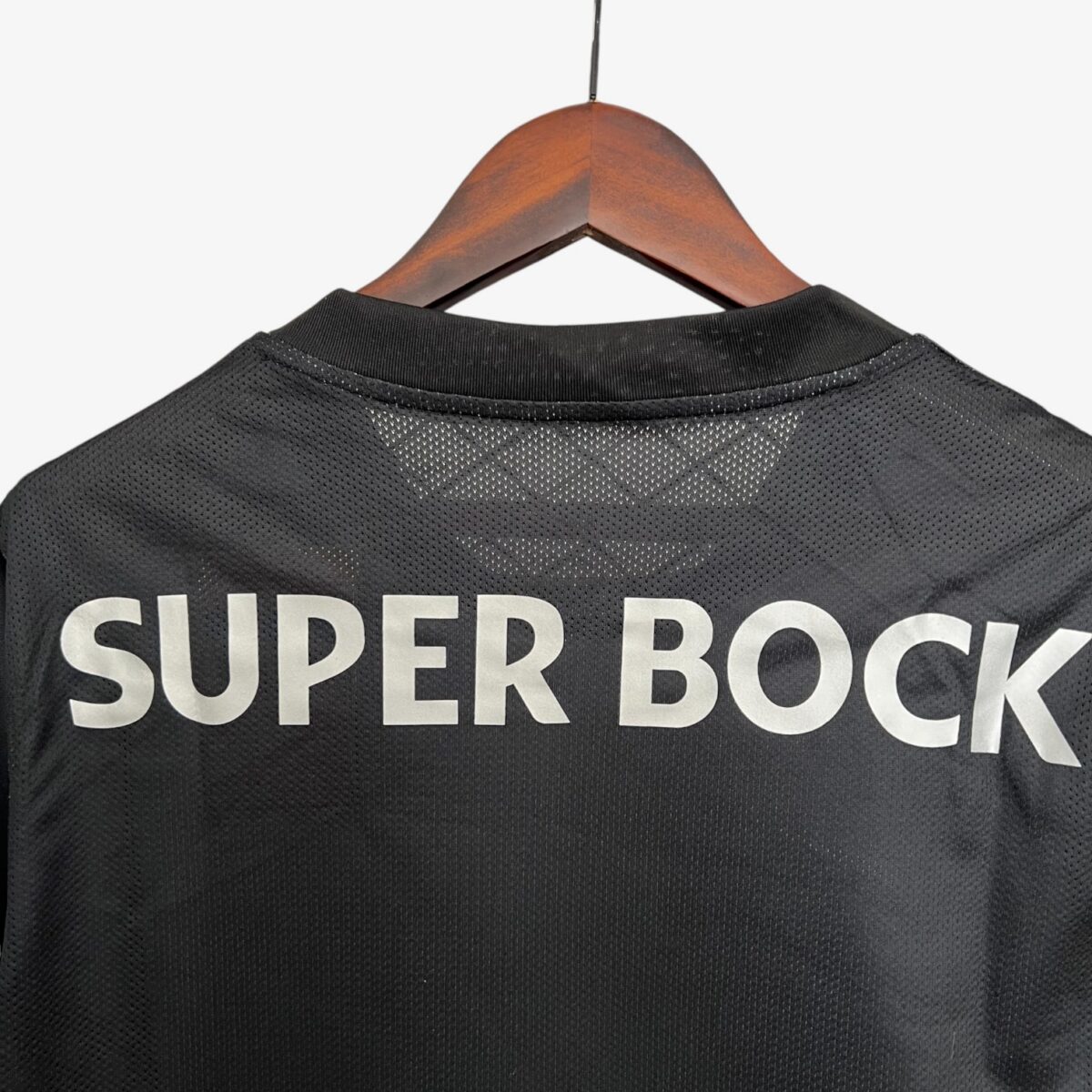 Sporting Lisbon Black Special Edition Jersey 2025/26 - Image 2