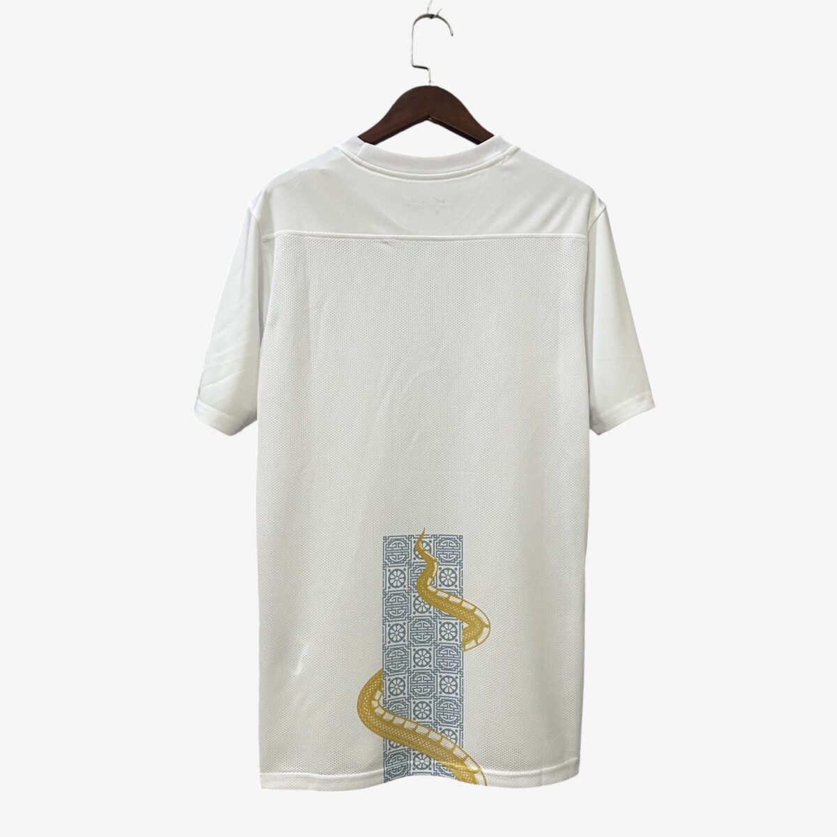 Tottenham Hotspur Pre-match Jersey 2025/26 - Image 5