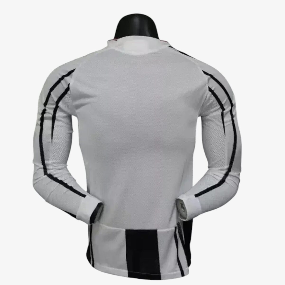 Juventus Home Long Sleeve Jersey 2025/26 - Image 2