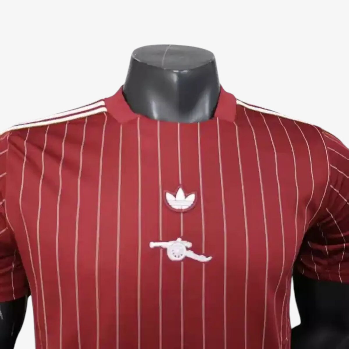 Arsenal Red Retro Jersey 2025/26 - Image 3
