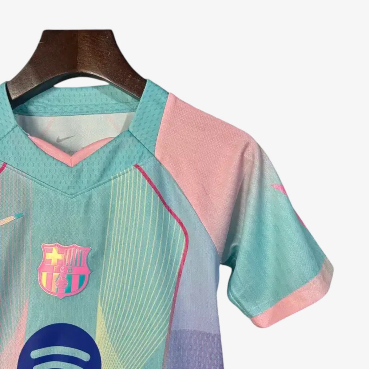 Barcelona Special Edition Jersey 2025/26 — Kids - Image 4
