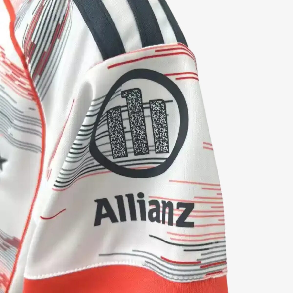 Bayern Munich Away Jersey 2025/26 — Women - Image 4