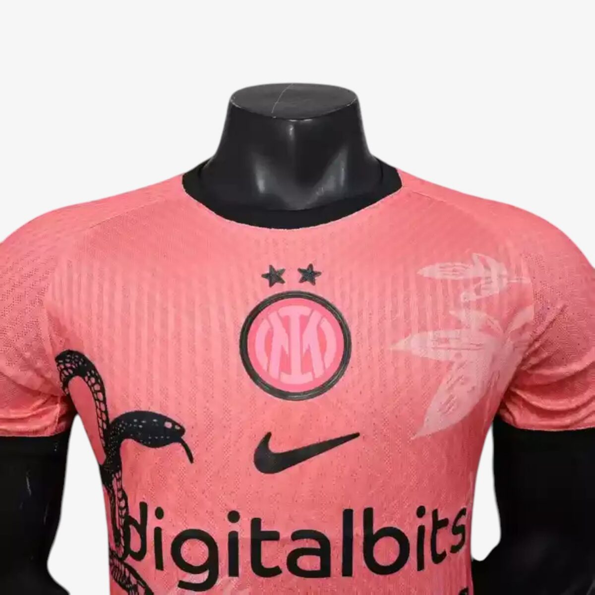 Inter Milan Player Version Pink Special Edition Jersey 2025/26 - Image 3
