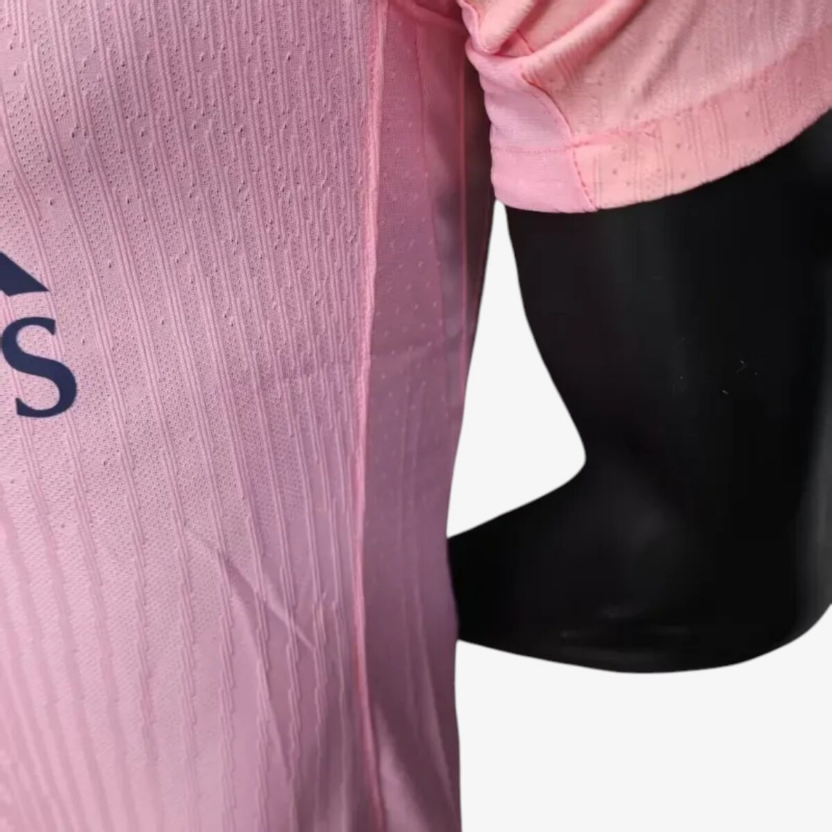 Paris Saint-Germain Pink Special Jersey Player Version 2025/26 - Image 4