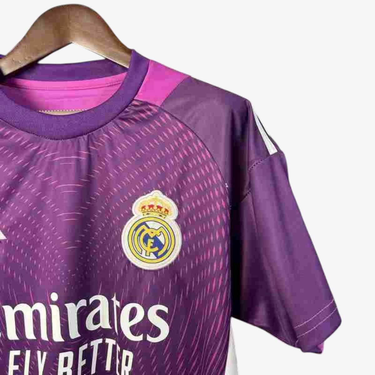 Real Madrid Goalkeeper Purple Jersey 2025/26 - Image 4