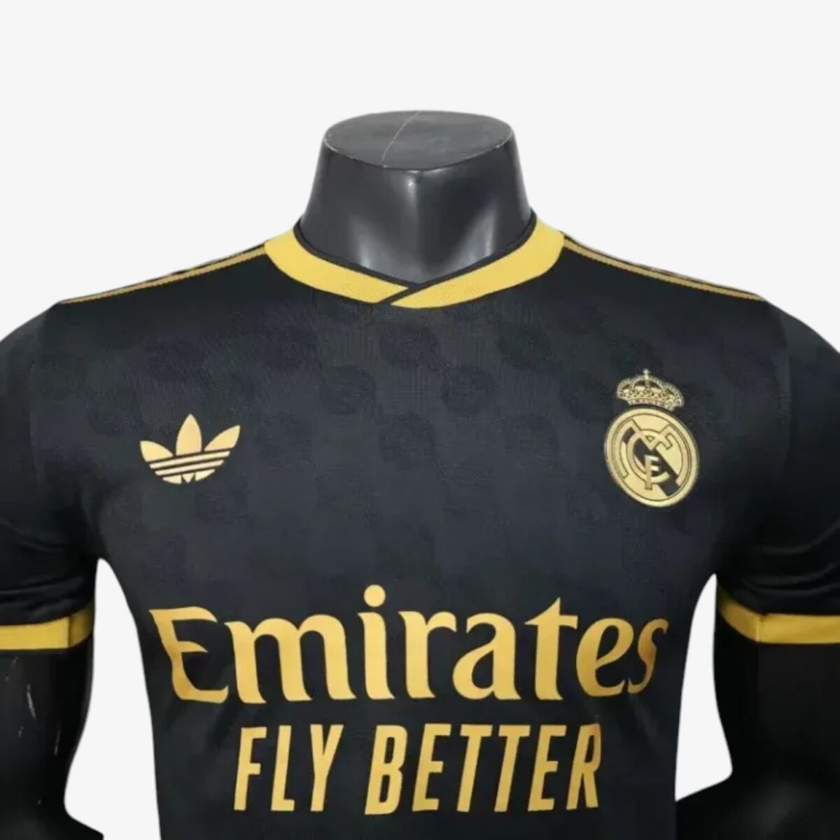 Real Madrid Special Black Gold Jersey 2025/26 - Image 4