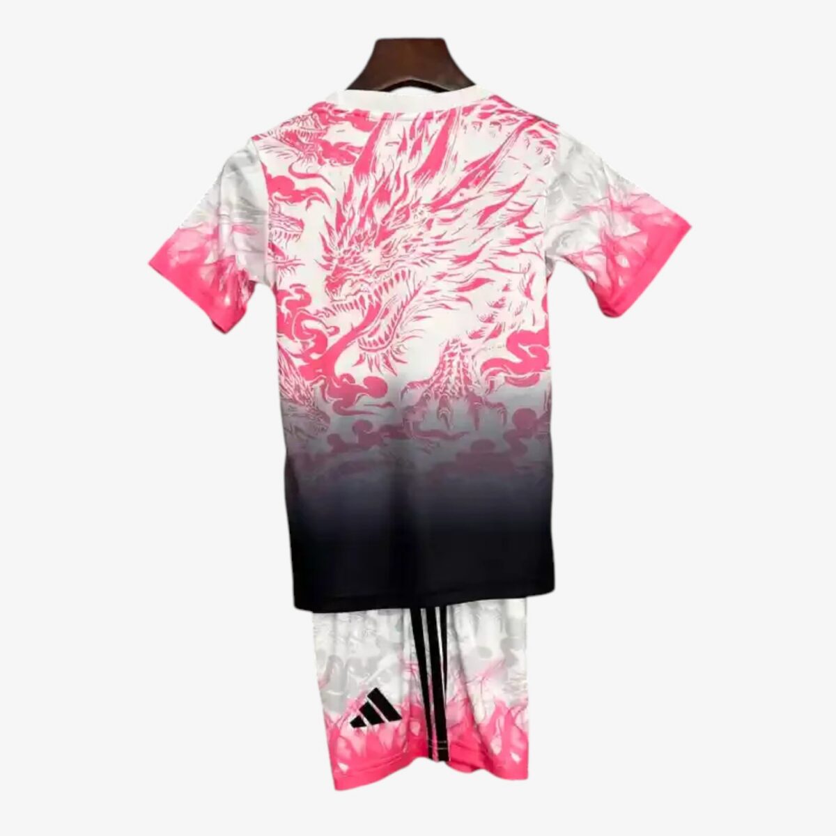 Real Madrid Special Edition Pink Jersey 2025/26 — Kids - Image 2