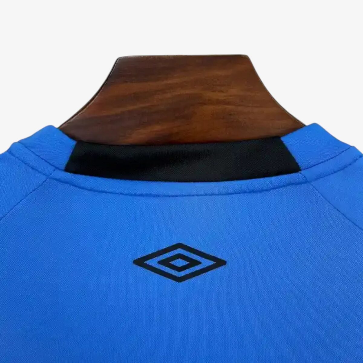 Santos FC Blue Goalkeeper Jersey 2025/26 - Image 3