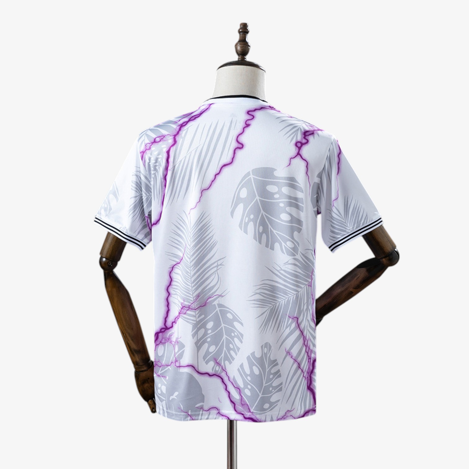 Real Madrid White & Purple Special Edition Jersey 2025/26 - Image 2