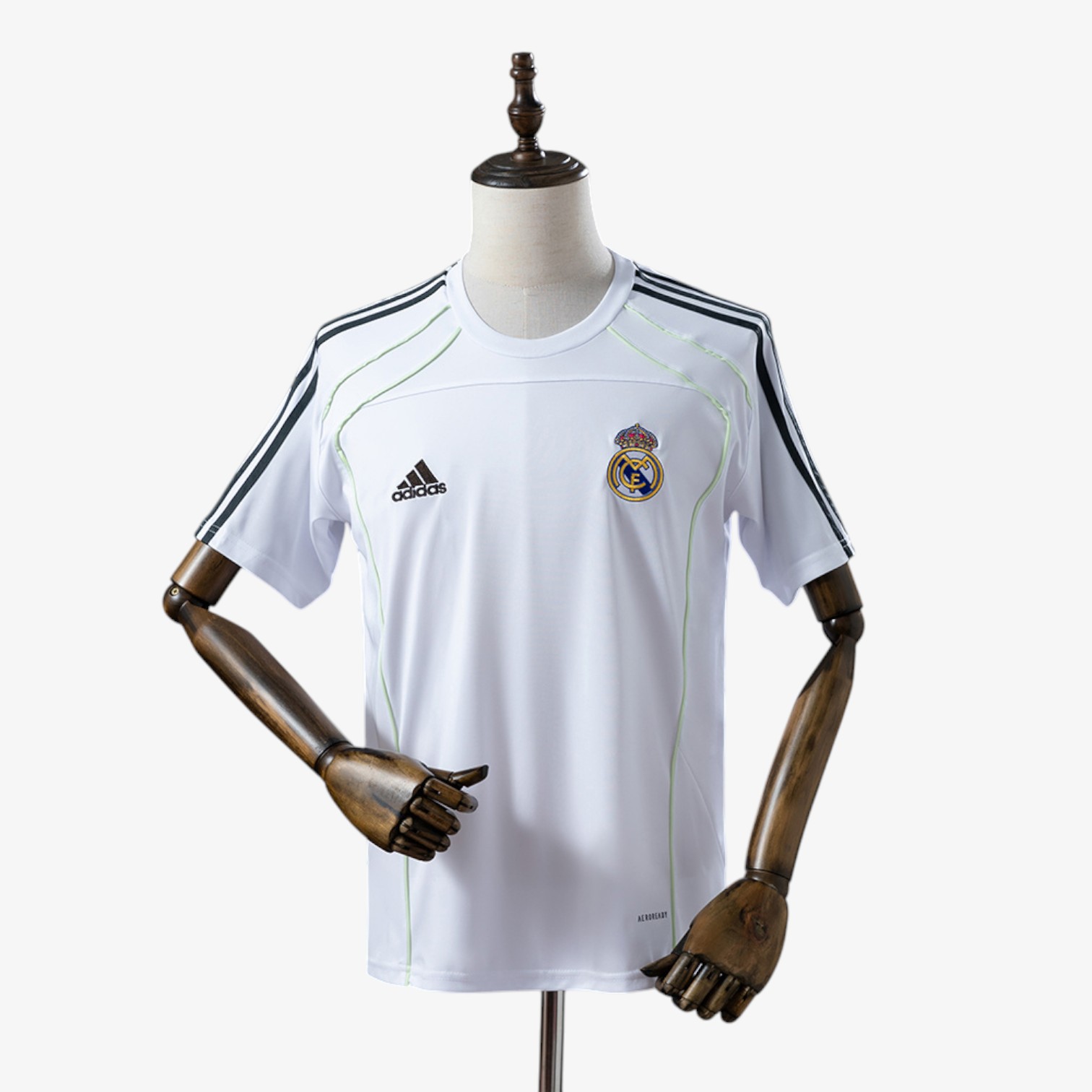 Real Madrid White Shirt 2025/26