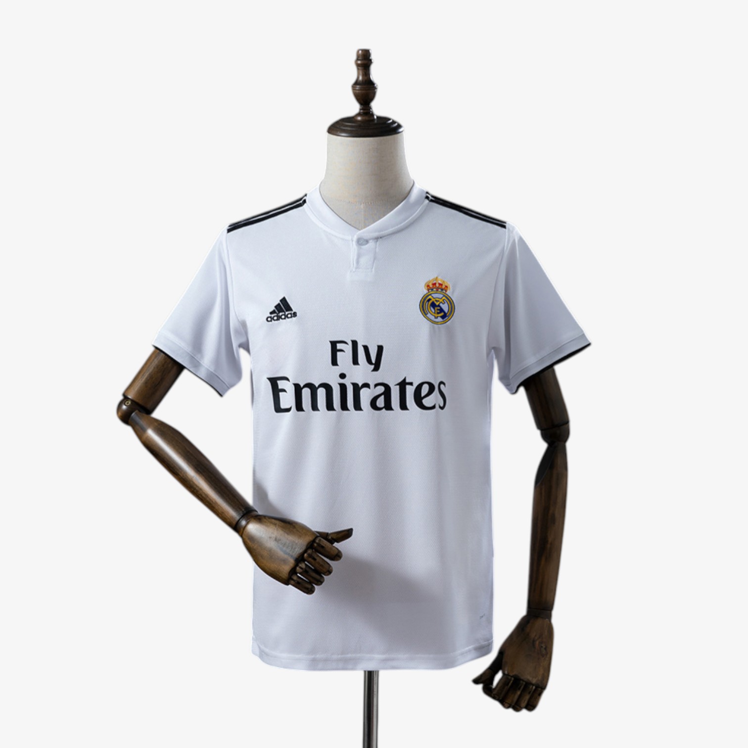 Real Madrid Retro Home Jersey 2018/19