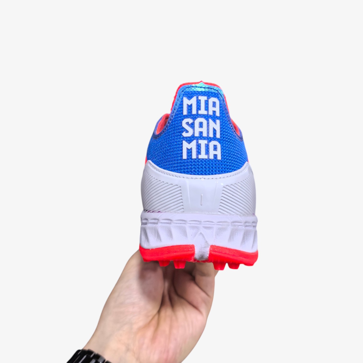 Soccer cleats F50 Laceless FG Reemergence Futsal - Image 3