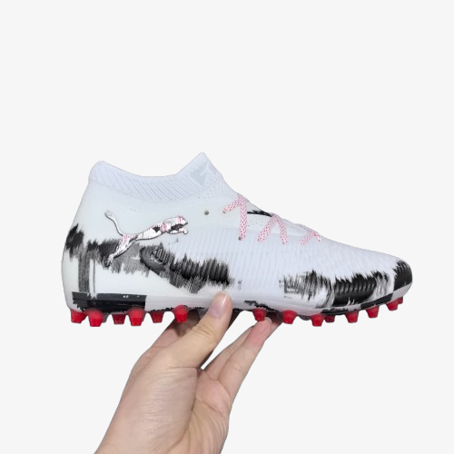 Soccer cleats Future 8 Ultimate with Ankle Guards 2026
