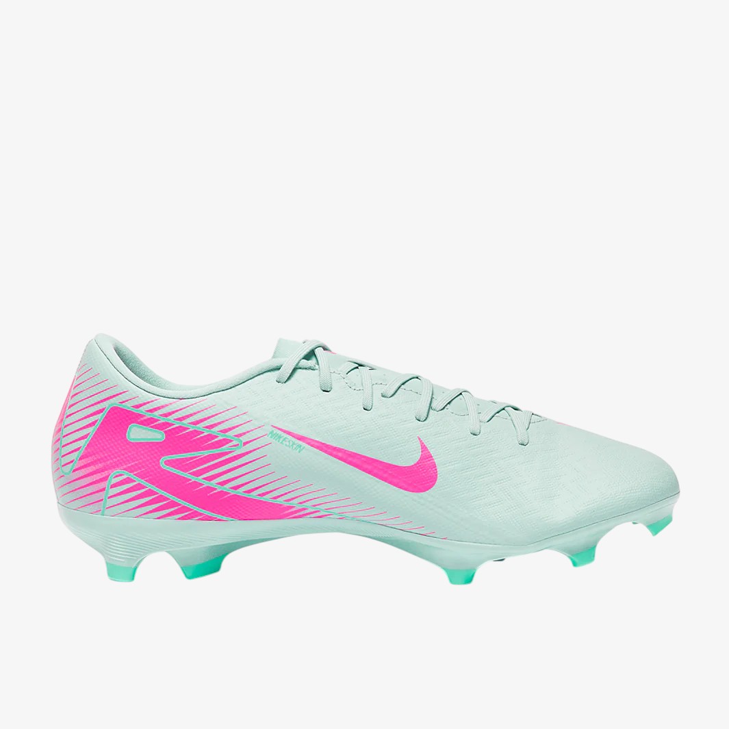 Soccer Cleat Air Zoom Mercurial Vapor XVI Academy FG/MG