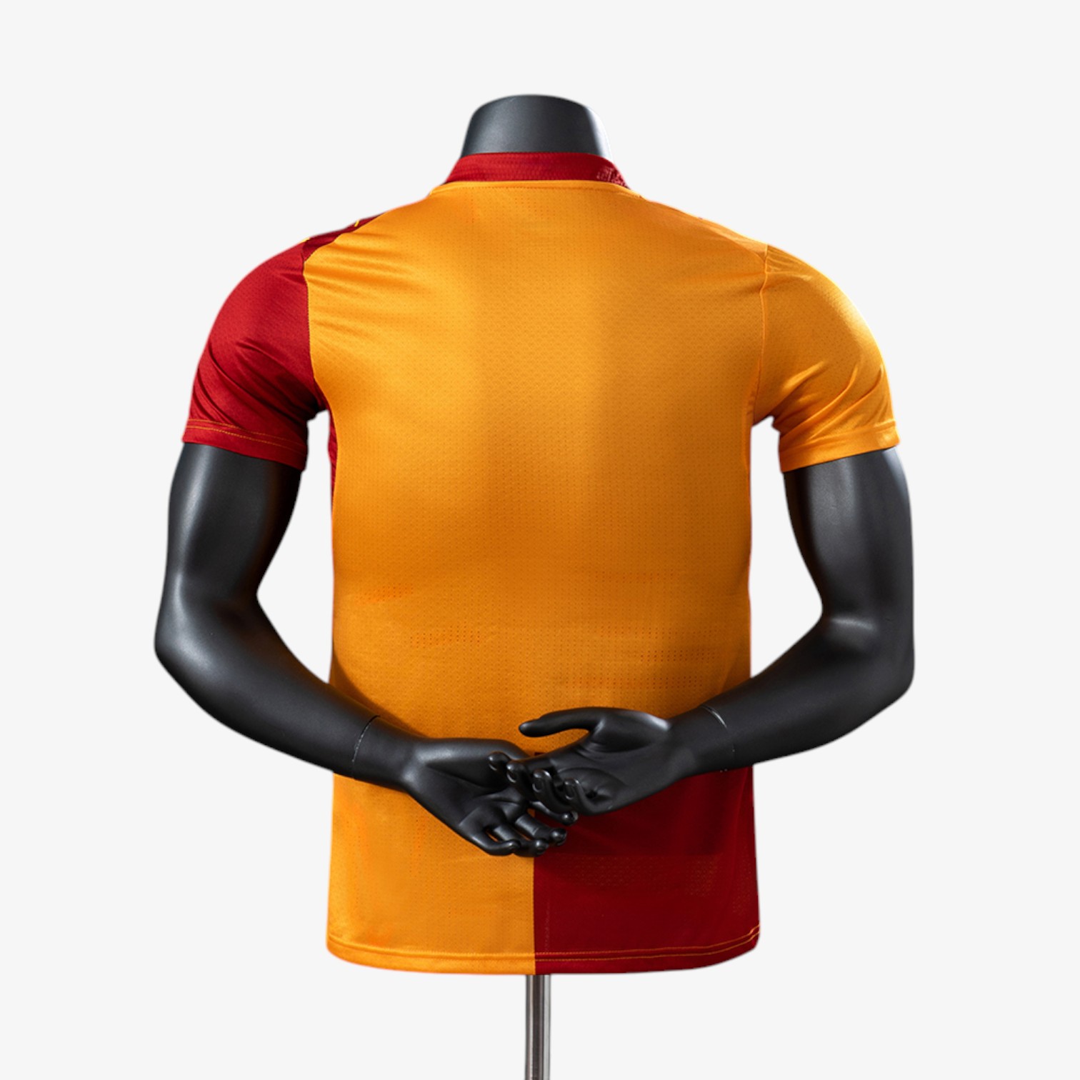 Galatasaray Home Jersey Player Version 2026/27 - Image 2