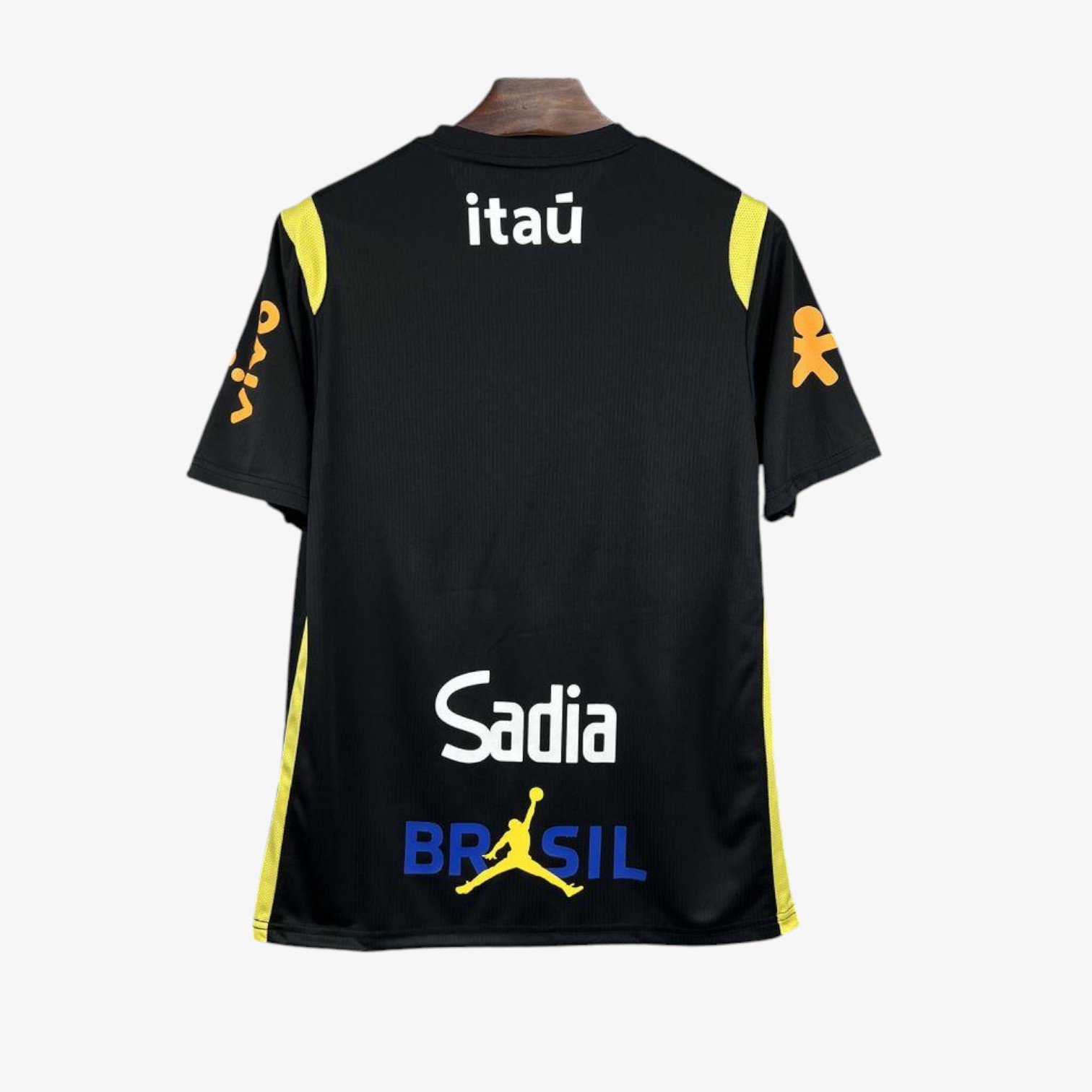 Brazil World Cup Pre-Match Jersey 2026/27 - Image 2